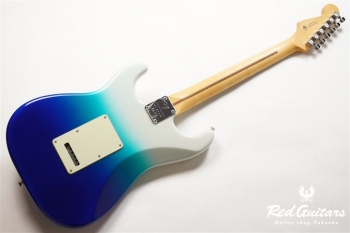 Player Plus  Stratocaster HSS - Belair Blue